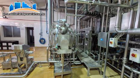 Planta industrial completa para la producci�n de productos alimenticios como salsas, concentrados para bebidas, jarabes, recubrimientos, condimentos y cosm�ticos.