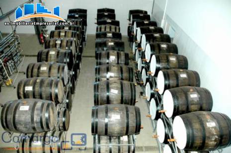 Pequeñas empresas para la producción de cachaça Pequeñas empresas para la producción de cachaça